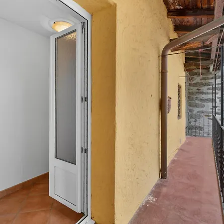 Casa Berta 2 With Balcony For Six - Happy Lejlighed Brissago